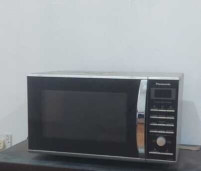 Manama, Appliances, BHD 50,  Panasonic Microwave Oven Convection NNCD671M