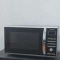 BHD 50,  Panasonic Microwave Oven Convection NNCD671M