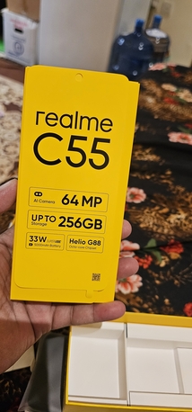 Jeddah, Mobile Phones, SAR 600,  New Phone For Sale Only 3 Month Use Realmec55 . With Charger With Box Everything Original