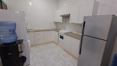 Juffair, Apartments, Flats, Houses & Villas, BHD 150/month,  Fully Furnished Room In A 3-bedroom Apartment For Executive Bachelors