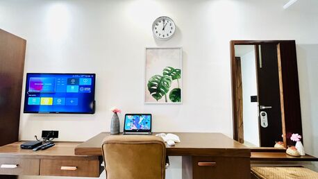Mumbai, Apartments, Flats, Houses & Villas, INR 4000/day,  Furnished,  Studio,  550 Sq. Meter,  Studio Apartment