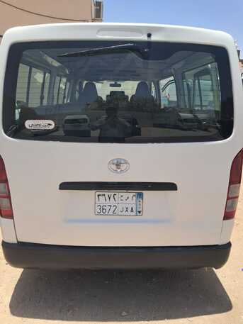 Riyadh, Vehicles, Cars & Trucks , SAR 40,  Toyota Hi-Ace,  2009,  Manual,  300000 KM,  Urgently Selling This Hiace Van In Riyadh