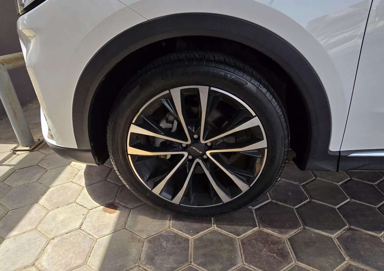 Jeddah, Vehicles, Cars & Trucks , SAR 62999,  Chery Jetour X70 Plus,  2023,  Automatic,  64000 KM,  Jetour X70 Plus 1.6 Comfort 7 Seater