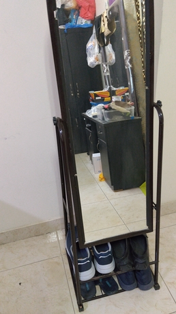Jubail, Household Items, SAR 250,  Urgent Sale Household Item Invertor Split ACBed Tabel Aquarium Baby Scooter