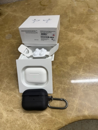 Riyadh, Mobile Phones, SAR 350,  Apple AirPods Pro (2nd Generation)