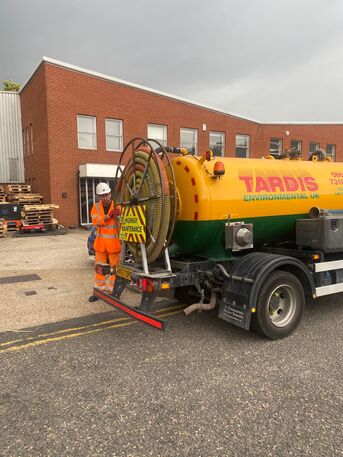 London, Cleaning, Professional Portable Toilet Servicing Across The UK | Tardis Environmental