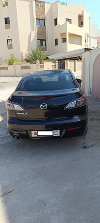 Saar, Vehicles, Cars & Trucks , BHD 1000,  MAZDA3,  2013,  Automatic,  ,  MAZDA 3 FOR SALE
