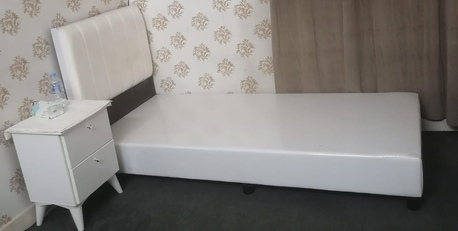 Riyadh, Furniture, SAR 650,  Single Person Bed, Wardrobe And Side Table For Sale