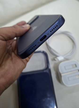 Juffair, Mobile Phones, BHD 375,  IPhone 17 Pro 256GB New Condition Without Any Contract