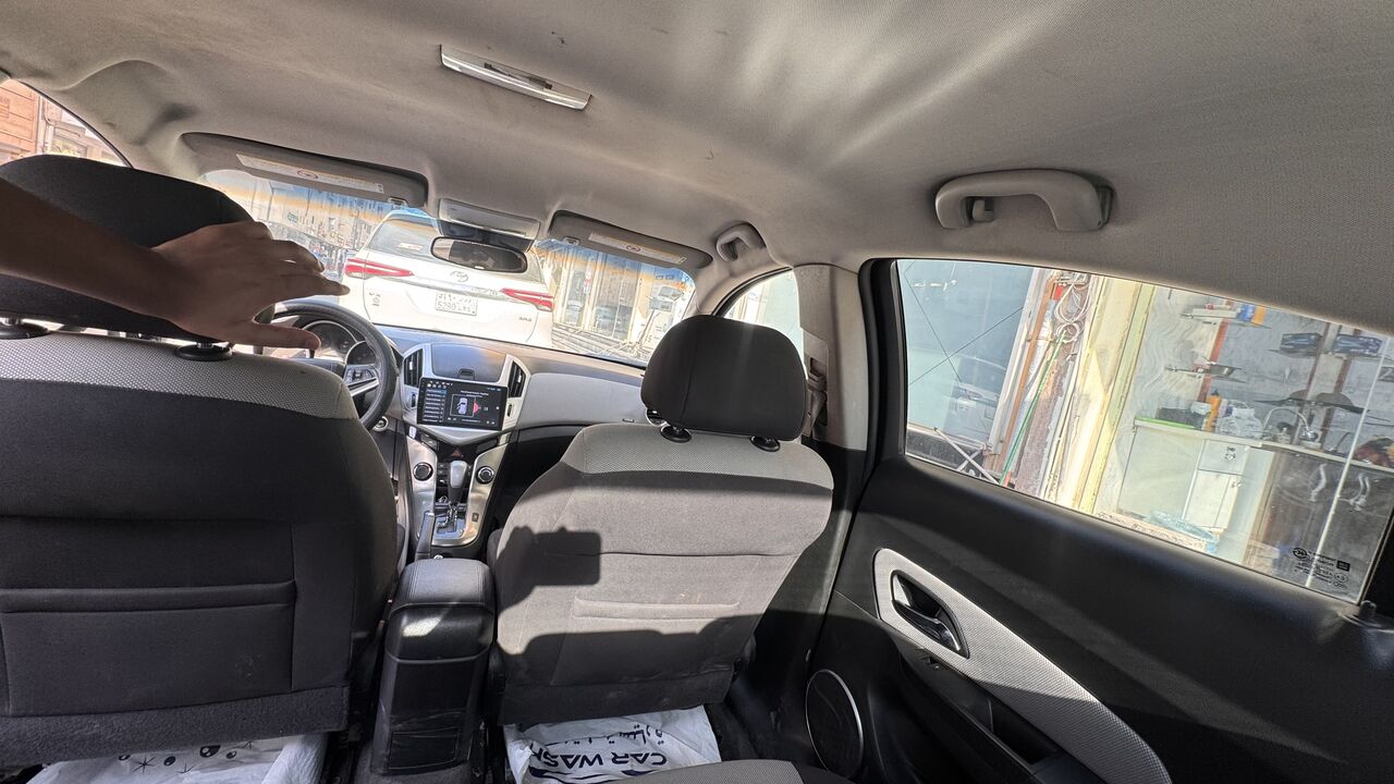 Dammam, Vehicles, Cars & Trucks , SAR 20000,  Chaverlet Cruze,  2017,  Automatic,  150000 KM,  ✅ Model:  ✅ Variant: Chevrolet Cruze LT ✅ Mileage: 150,000 KM ✅ Engine: 1.4 Turbo ✅ Tr