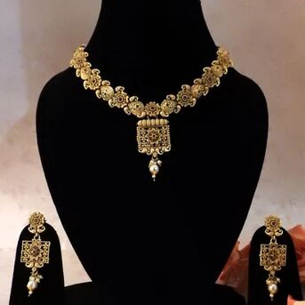Mumbai, Jewelry, Wedding Jewellery Online | Elegant Bridal & Traditional Designs | Rumils