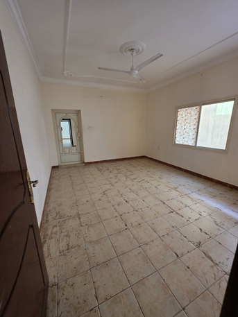 Hidd, Apartments, Flats, Houses & Villas, BHD 250,  2 BR,  Flat With Ewa For Rent In Hidd Near Lulul