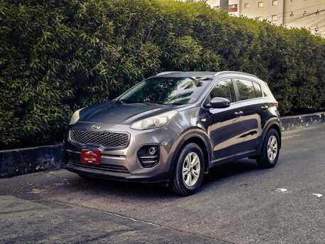 Manama, Vehicles, Cars & Trucks , BHD 1,  Kia Sportage,  2018,  Automatic,  98000 KM,  1.6 ENGINE MID OPTION
