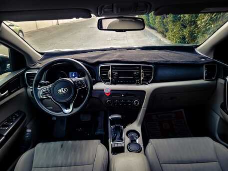 Manama, Vehicles, Cars & Trucks , BHD 1,  Kia Sportage,  2018,  Automatic,  98000 KM,  1.6 ENGINE MID OPTION