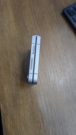 Riyadh, Mobile Phones, SAR 2000,  Samsung Z Flip 6 For Sale - Nice Conditions