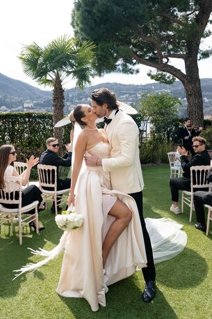 Paris, Photography, Destination Wedding Photographer And Elopement Packages Paris | Alyssa Belkaci