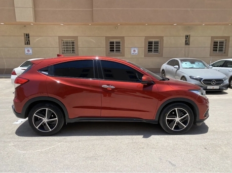 Ad Diriyah, Vehicles, Cars & Trucks , SAR 60000,  Honda HR-V,  2021,  Automatic,  89628 KM,  Honda Hrv  December