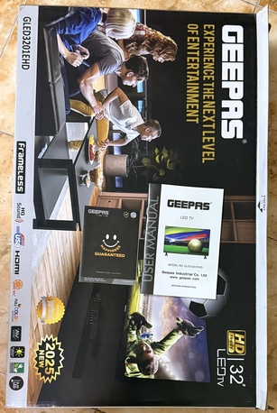 Rabigh, Household Items, SAR 475,  Geepas 32&rdquo; LED TV + Xiaomi Mi Box + TV Wall Bracket &ndash; For Sale