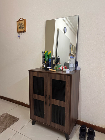 Jubail, Furniture, SAR 300,  Old Class Shoe Rack With Mirror