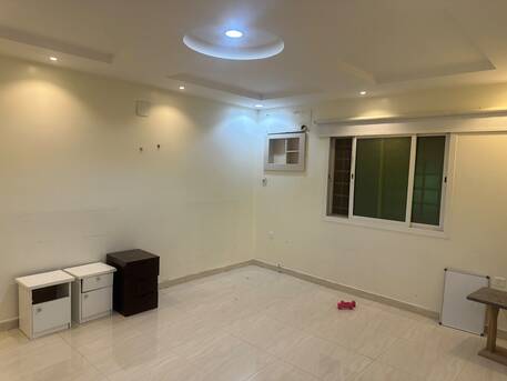 Al Rayan, Apartments, Flats, Houses & Villas, SAR 40000/year,  4 BR,  Family Apartment With 4 Beadrooms And 2bath Kitchen And Hall