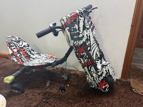 Tabuk City, Bicycles, SAR 160,  Electronic Scooter