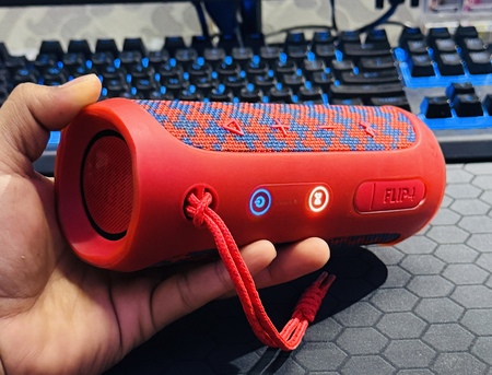 Juffair, Home Audio, BHD 32,  JBL Flip 4 Portable Bluetooth Speaker Original