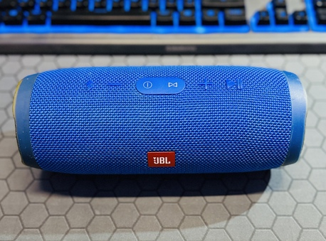 Manama, Home Audio, BHD 40,  JBL Charge 3 Portable Original Bluetooth Speaker &ndash; Blue