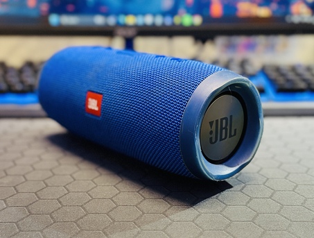 Manama, Home Audio, BHD 40,  JBL Charge 3 Portable Original Bluetooth Speaker &ndash; Blue