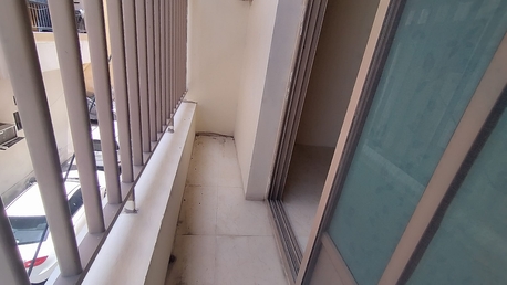 Manama, Apartments, Flats, Houses & Villas, BHD 100/year,  1 BR,  Manama:- 1Bhk Unfurnished Flat On Rent Close To Sacred Heart Church..