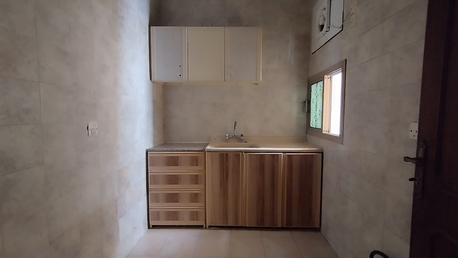 Manama, Apartments, Flats, Houses & Villas, BHD 100/year,  1 BR,  Manama:- 1Bhk Unfurnished Flat On Rent Close To Sacred Heart Church..