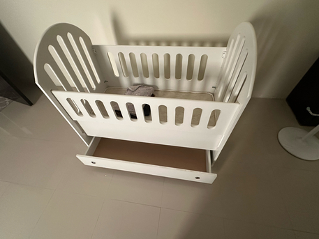 Riyadh, Baby & Kid Stuff, SAR 300,  Used Baby Crib, Car Seat, High Chair For Sale At Give Away Price