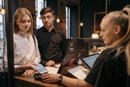 Stockholm, Business Partners, Investera I Ett Smart Affärssystem Småföretag Växer Med