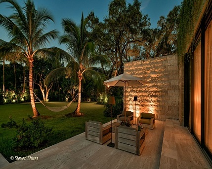 Miami, Business, Outdoor Lighting In Miami