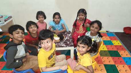 Madinat Al Ummal, Childcare Job Seekers, Daycare For Kids