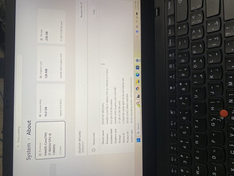Olaya, Computers, SAR 900,  Lenovo Thinkpad T480s I7-8th,16GB RAM,Window 11