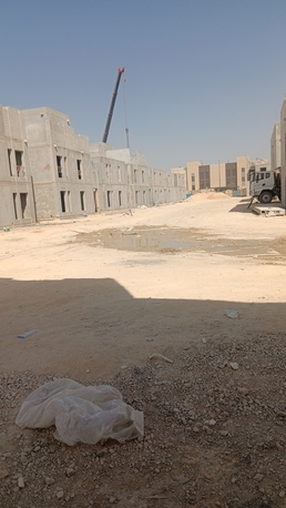 Riyadh, Jobs, Painter 25  Helper 10, Mason 4,grinder Man 4,