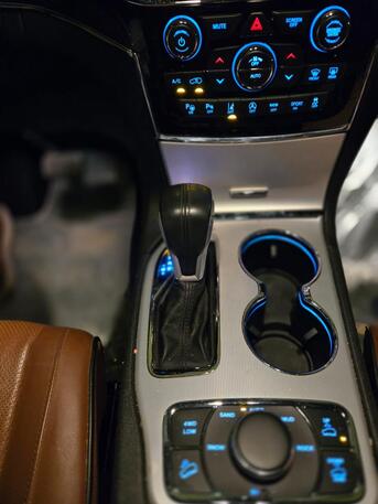 Riyadh, Vehicles, Cars & Trucks , SAR 98000,  Jeep Grand Cherokee Summit,  2019,  Automatic,  114000 KM,  , ,