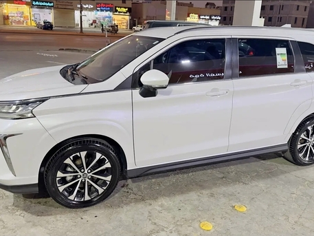 Riyadh, Vehicles, Cars & Trucks , SAR 57000,  Toyota Veloz,  2023,  Automatic,  62000 KM,   For Sale In Riyadh On Cash Only (not On Installments)