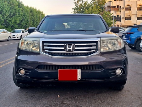 Jeddah, Vehicles, Cars & Trucks , SAR 30,  Honda Pilot,  2015,  Automatic,  320000 KM,    Family SUV