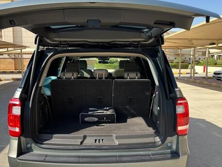 Riyadh, Vehicles, Cars & Trucks , SAR 122000,  Ford Expedition XLT (Leather With Parnoramic Sun Roof),  2019,  Automatic,  98600 KM,   Ford Expedition