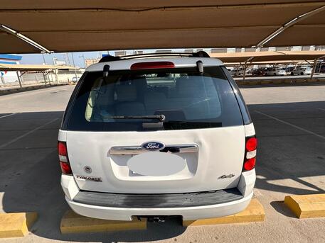 Jubail, Vehicles, Cars & Trucks , SAR 17000,  Ford Explorer,  2010,  Automatic,  270000 KM,  SAR 17000, , , , ,