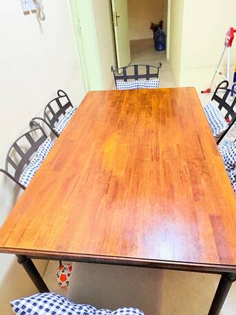 Riyadh, Furniture, SAR 500,  Home Center Wooden Dinning Table 6 Seated