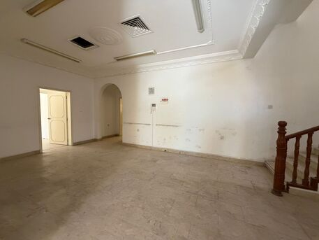 Mahooz, Villas, BHD 1200,  5BR Private Villa For Rent In Mahooz | Private Swimming Pool | Family Luxury