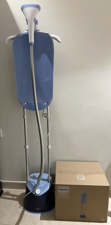Al Izdihar, Appliances, SAR 250,  Philips Garment Steamer 1000 Series - 1800W, Detachable Tank