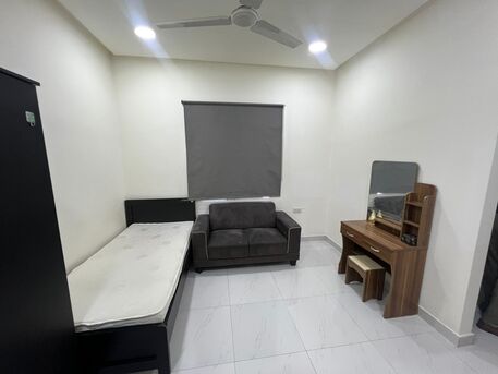 Sanabis, Apartments, Flats, Houses & Villas, BHD 140/month,  Furnished,  Studio,  Apartment For Rent In Sanabis | Near Seef | EWA Included