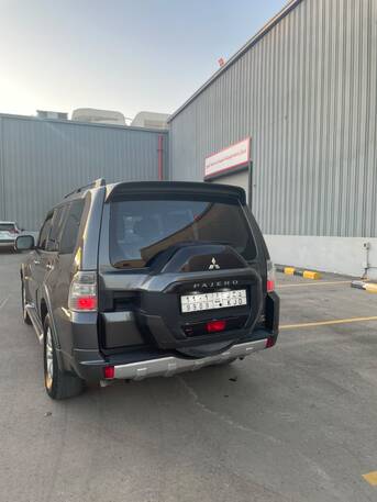 Al Rawdah, Vehicles, Cars & Trucks , SAR 43000,  Mitsubishi Pajero,  2017,  Automatic,  385000 KM,  For Sell