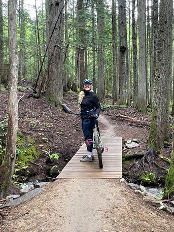 Toronto, Health, Virtual Counselling & Walk-and-Talk Therapy | Sam Usher Counselling