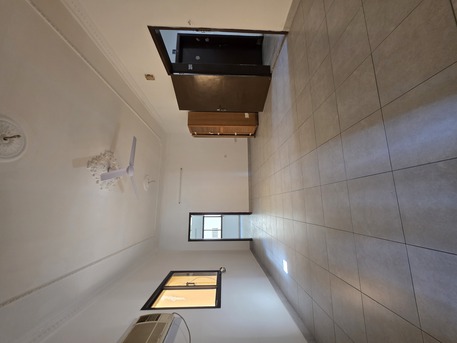 Hoora, Apartments, Flats, Houses & Villas, BHD 220/month,  2 BR,  -Very Bright Spacious Semi Furnished 2 BHK Family Flat With Ewa @220/BD In Hoora