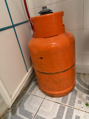 Riyadh, Household Items, SAR 350,  Gas Stove And Cylinder