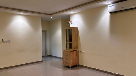 Al Malaz, Housing Exchanges, SAR 35000/year,  3 BR,  3bhk With Fixed Parking, For Family Immediately Available